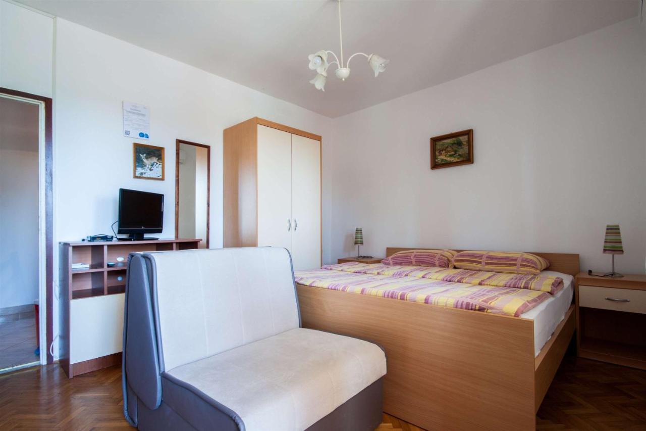 Apartments Dara Umag Exterior photo