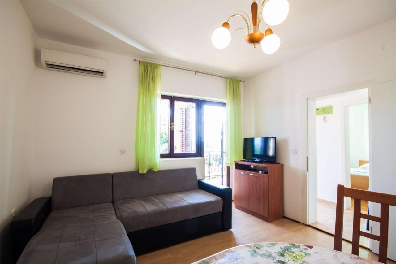Apartments Dara Umag Exterior photo